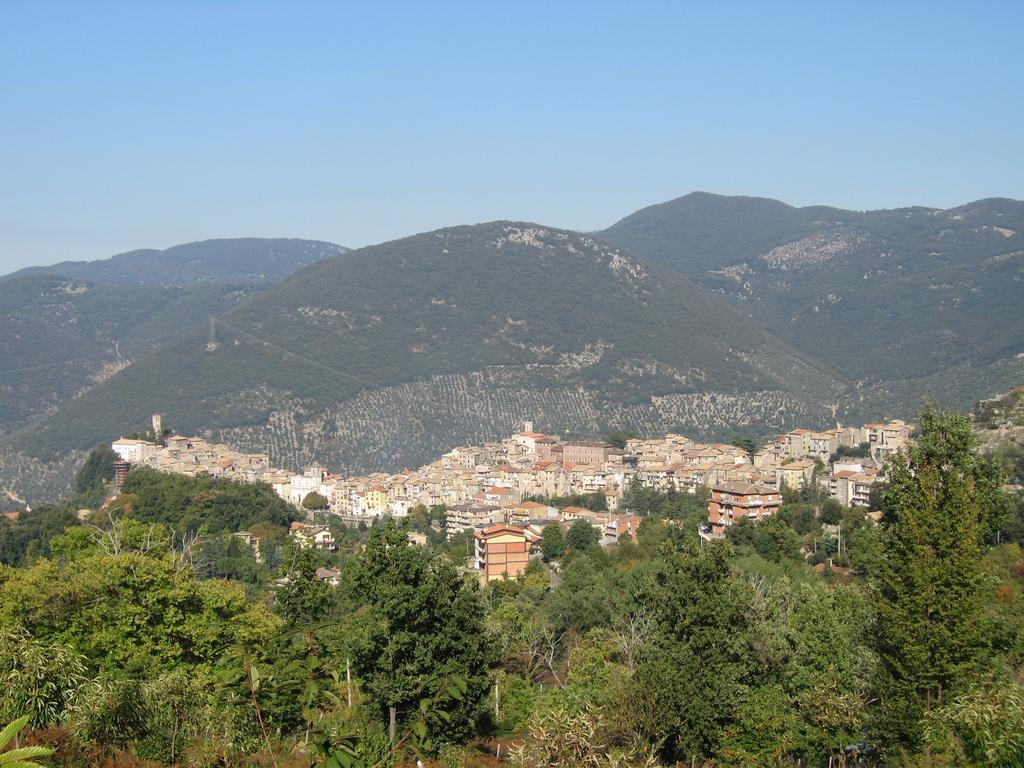 La Colonna Bed and Breakfast Montelanico Exterior foto